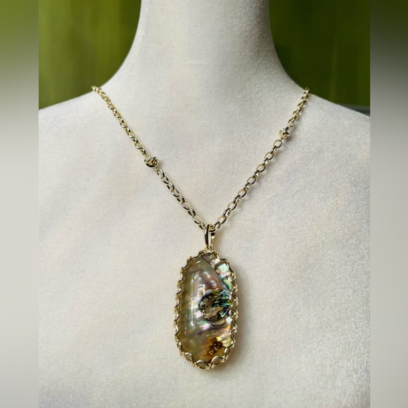 ELEGANT KENDRA SCOTT NECKLACE WITH POUCH - Picture 1 of 5